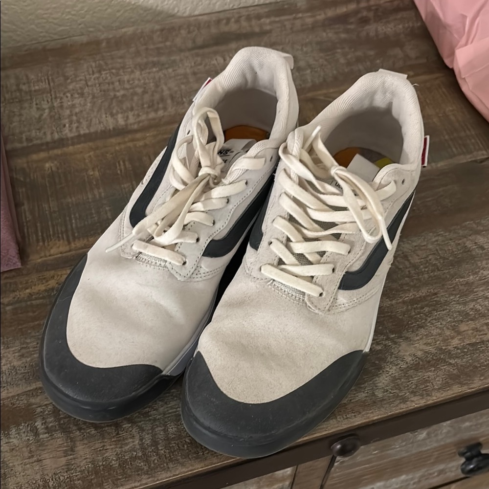 Men's White and Black Sneakers